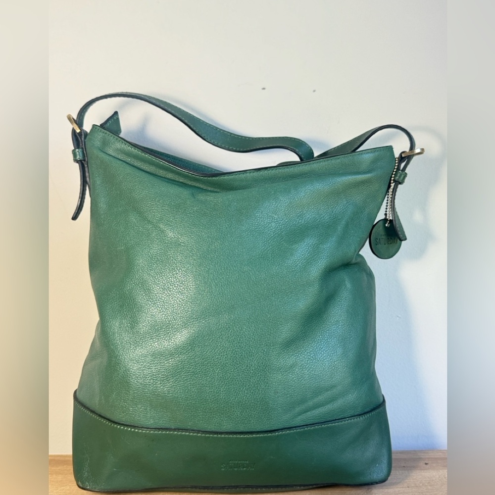 Elegant Green Leather Hobo Bag